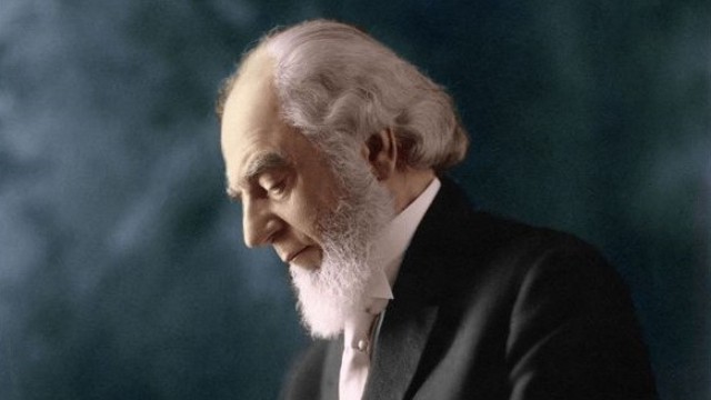 查尔斯·泰兹·罗素牧师（Charles Taze Russell，1852－1916年）