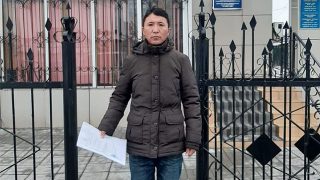 又一位新疆難民獲准留在哈薩克斯坦
